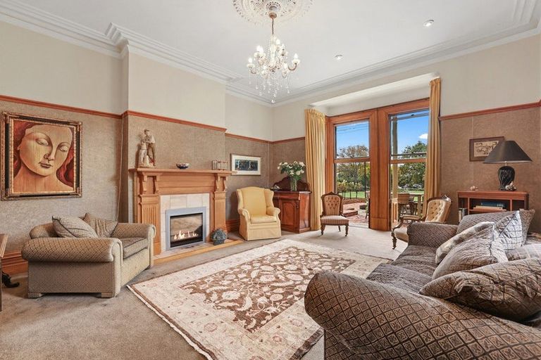 Photo of property in 335 Church Street, West End, Timaru, 7910