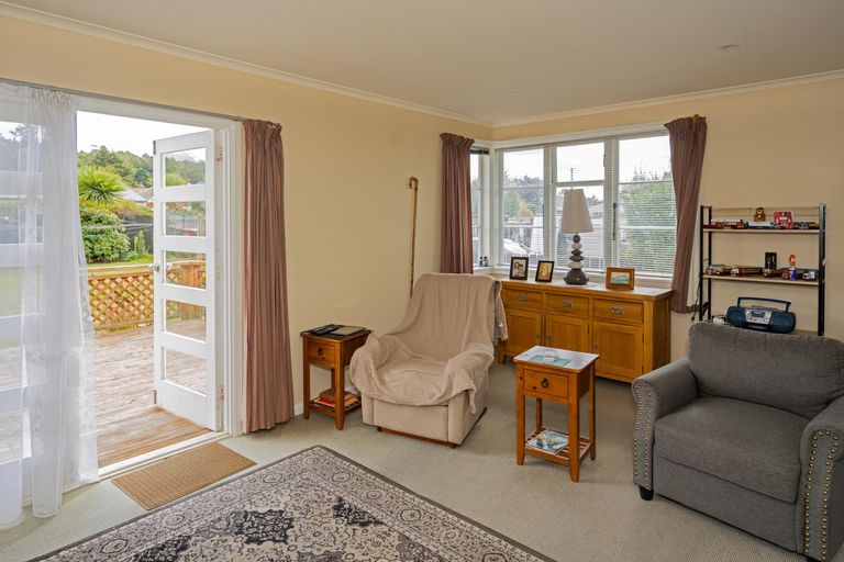 Photo of property in 16-16a Pembroke Street, Oamaru North, Oamaru, 9400