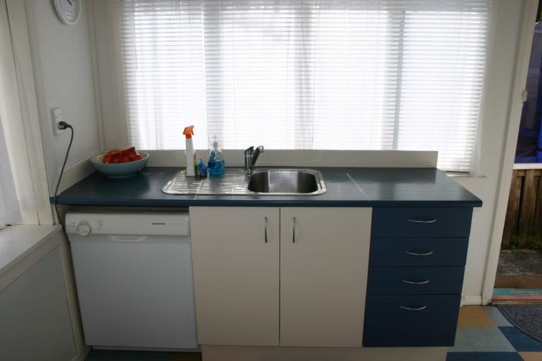 Photo of property in 50 Awarua Street, Ngaio, Wellington, 6035