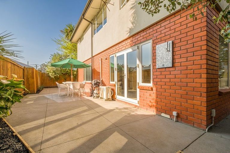 Photo of property in 21 Cadogan Street, Sydenham, Christchurch, 8023