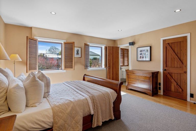 Photo of property in 15 Rhodes Street, Merivale, Christchurch, 8014