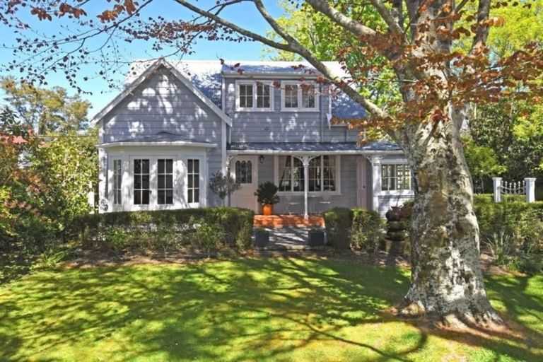 Photo of property in 34 Kuratawhiti Street, Greytown, 5712