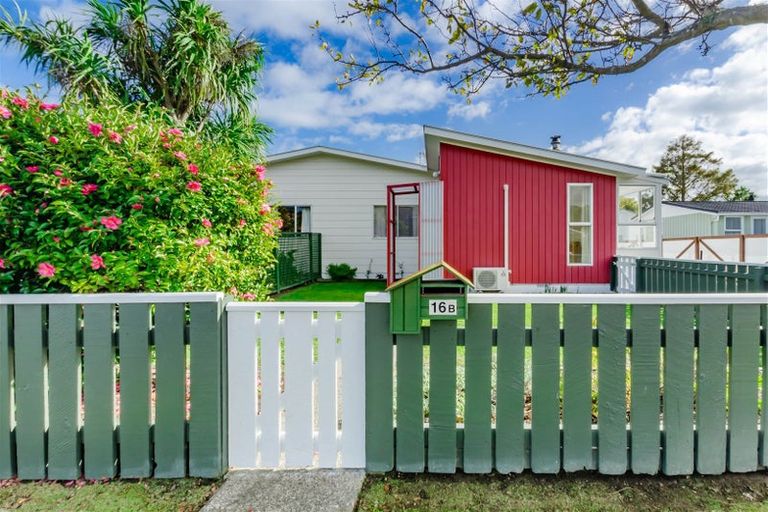 Photo of property in 16b Sunshine Avenue, Paraparaumu, 5032