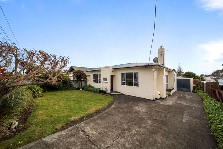 Photo of property in 63 Clemow Road, Fitzroy, New Plymouth, 4312