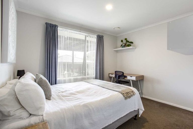 Photo of property in 59 Cabeleigh Drive, Helensville, 0800