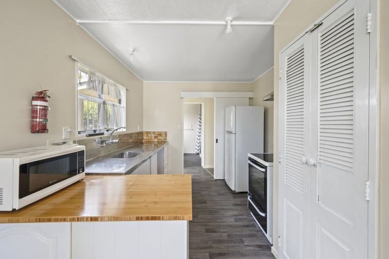 Photo of property in 18 Amundsen Avenue, Flaxmere, Hastings, 4120