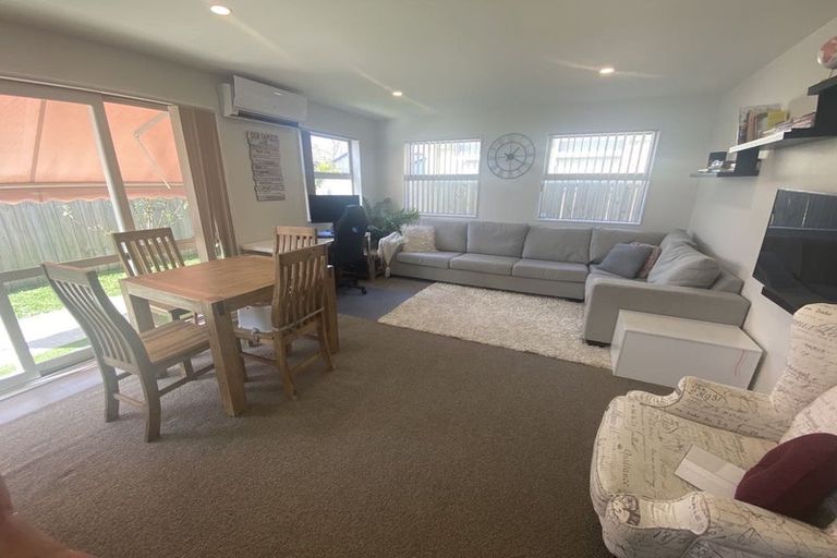 Photo of property in 8 Fay Close, Wiri, Auckland, 2104