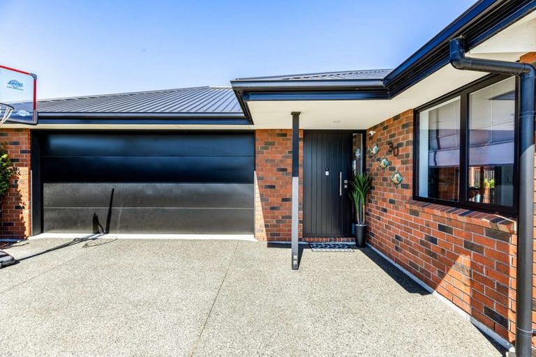 Photo of property in 30 Whincops Road, Halswell, Christchurch, 8025