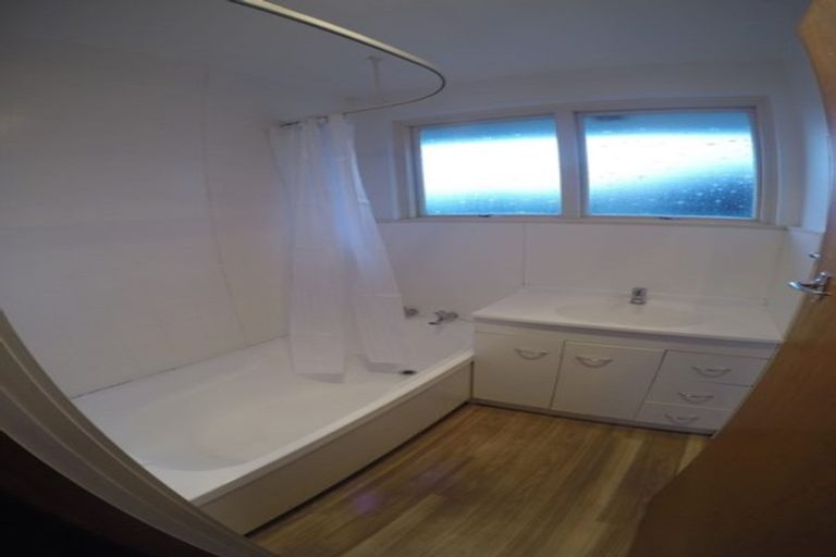 Photo of property in 2/29 Wainoni Road, Wainoni, Christchurch, 8061