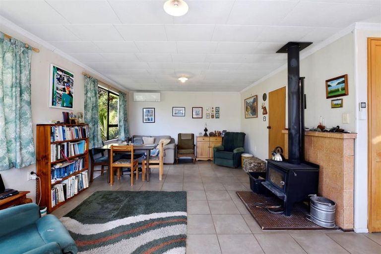 Photo of property in 3 Field Terrace, Okiwi Bay, French Pass, 7193