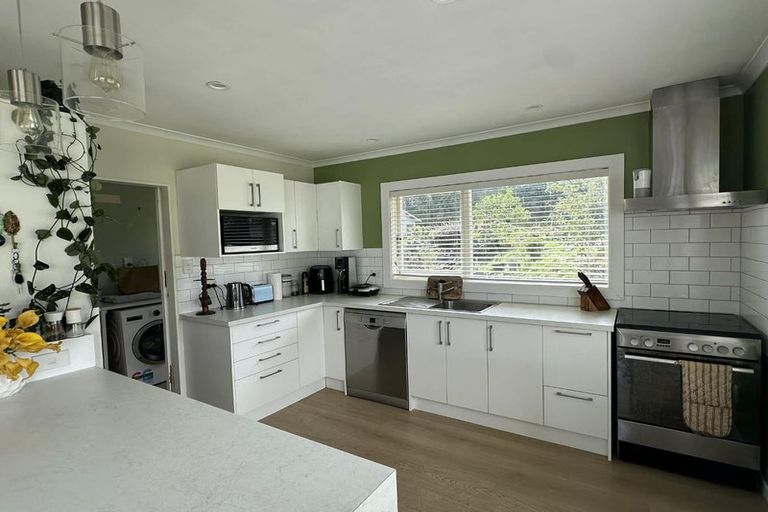 Photo of property in 71 Kiwi Road, Raumati Beach, Paraparaumu, 5032