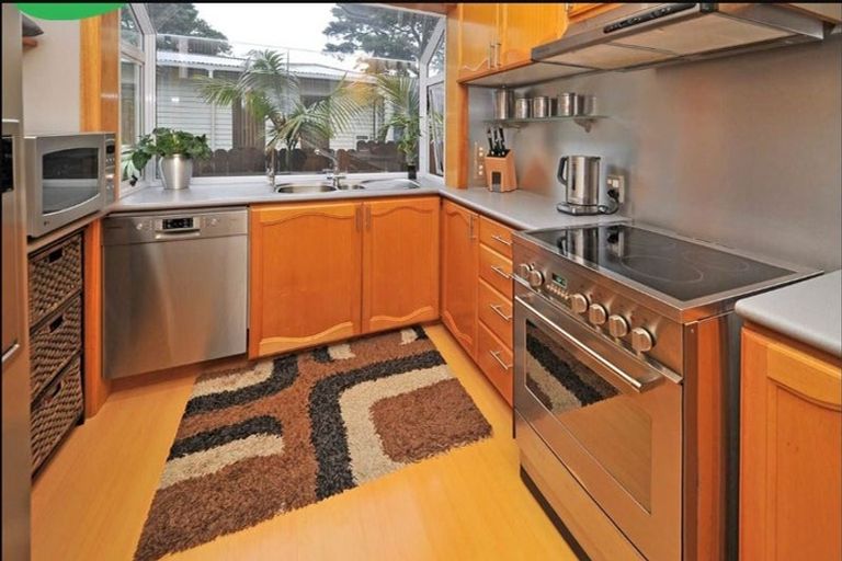 Photo of property in 42 Alfriston Road, Manurewa East, Auckland, 2102