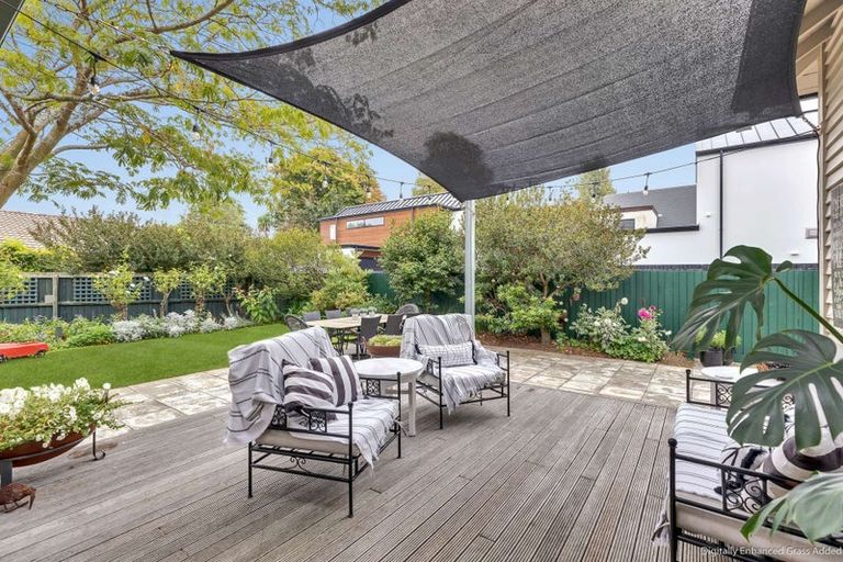 Photo of property in 14 Tui Street, Fendalton, Christchurch, 8041