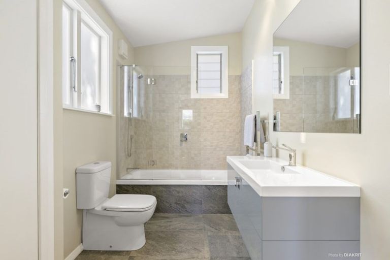 Photo of property in 49 Tarikaka Street, Ngaio, Wellington, 6035