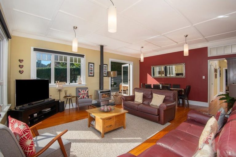 Photo of property in 13 Marion Street, Macandrew Bay, Dunedin, 9014