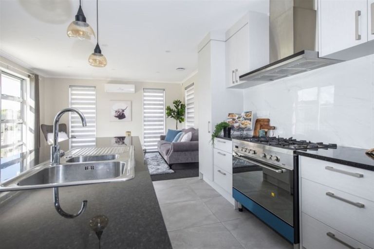 Photo of property in 42 Watkins Road, Cambridge, 3434