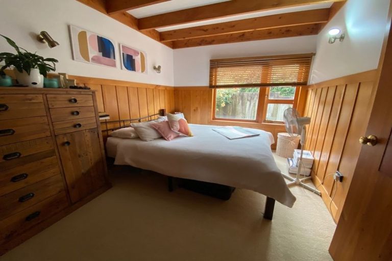 Photo of property in 1/66 Nile Road, Milford, Auckland, 0620