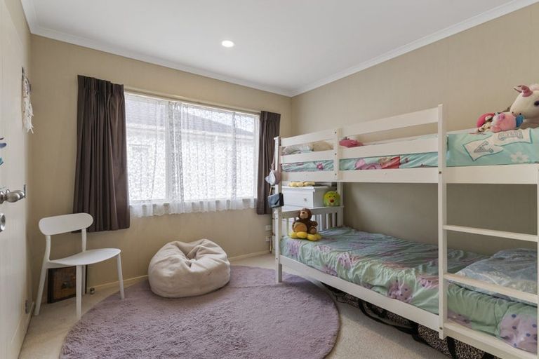 Photo of property in 75 Meadowland Drive, Somerville, Auckland, 2014