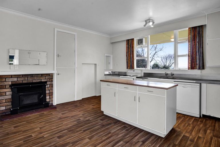 Photo of property in 546 Ararata Road, Hawera, 4674