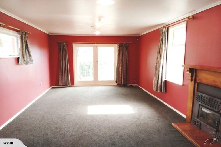 Photo of property in 3 Armagh Street, Levin, 5510