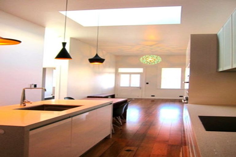 Photo of property in 24 Constable Street, Newtown, Wellington, 6021