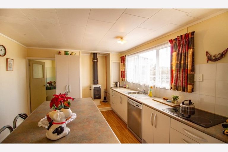 Photo of property in 43 Pitt Street, Raetihi, 4632