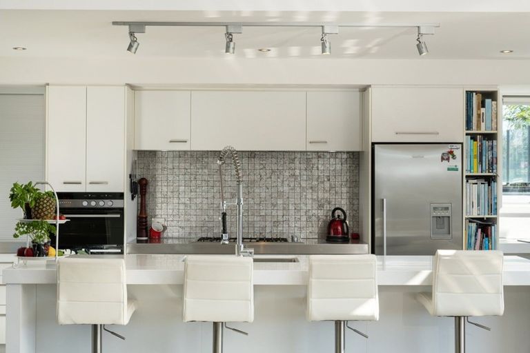 Photo of property in 116 Karewa Parade, Papamoa Beach, Papamoa, 3118