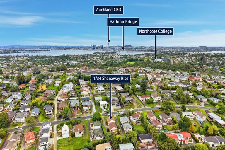 Photo of property in 1/34 Shanaway Rise, Hillcrest, Auckland, 0627