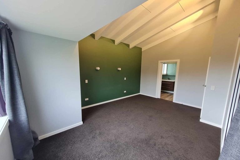 Photo of property in 126 Gayhurst Road, Dallington, Christchurch, 8061