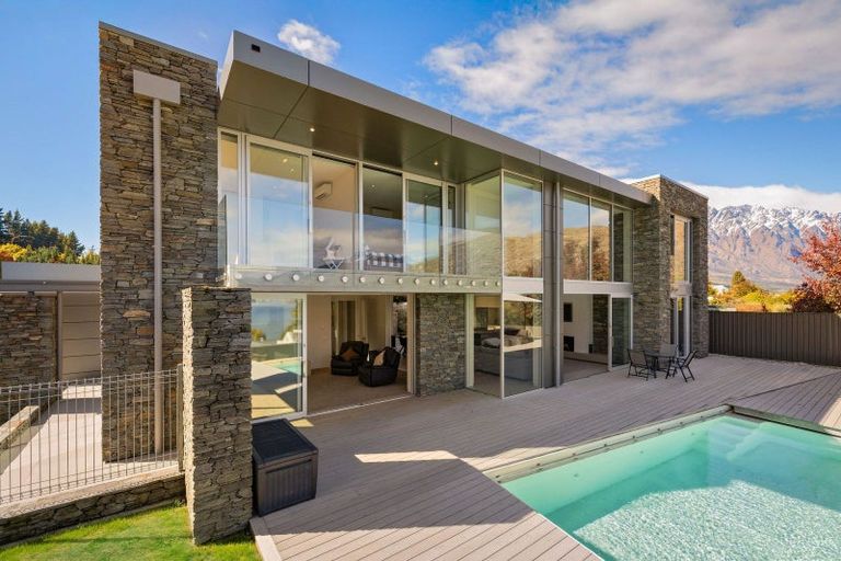 Photo of property in 9 Stewart Street, Frankton, Queenstown, 9300