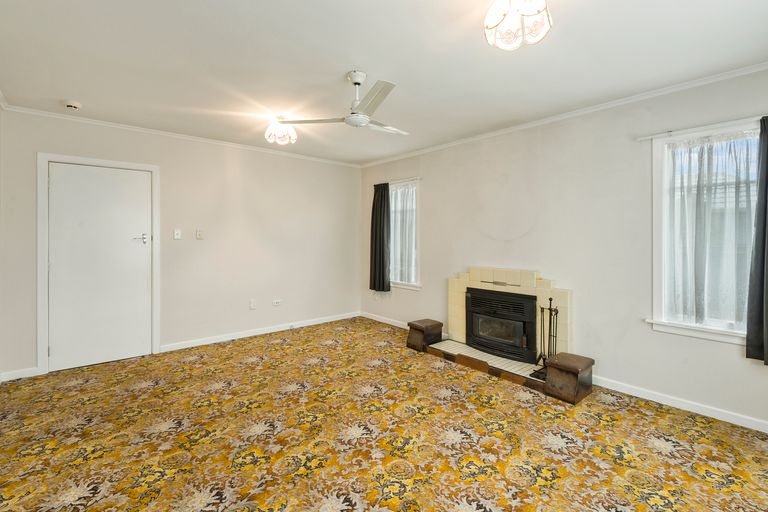 Photo of property in 15 Taurima Street, Hei Hei, Christchurch, 8042