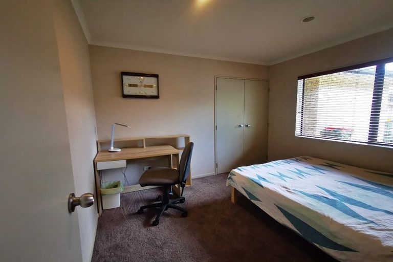 Photo of property in 35 Milbrook Place, Chartwell, Hamilton, 3210