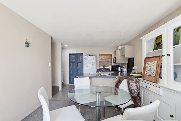 Photo of property in 42 Park Avenue, Papatoetoe, Auckland, 2025