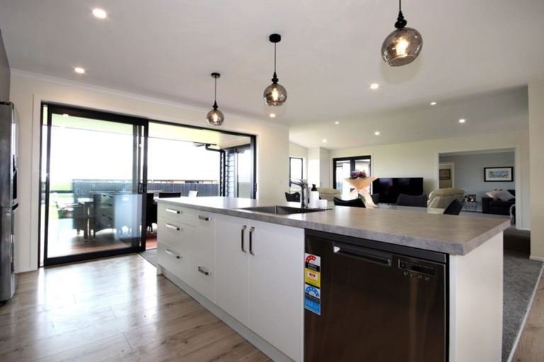 Photo of property in 9 Pegasus Place, Seaward Bush, Invercargill, 9812