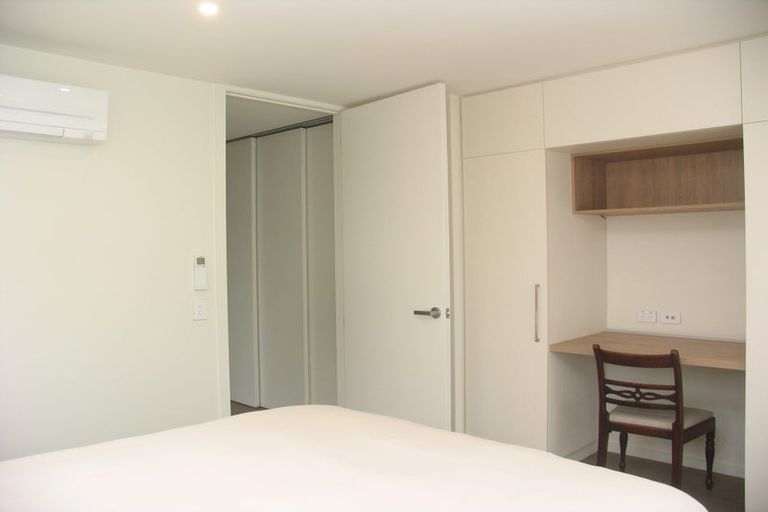 Photo of property in 34 Boyes Crescent, Frankton, Queenstown, 9300