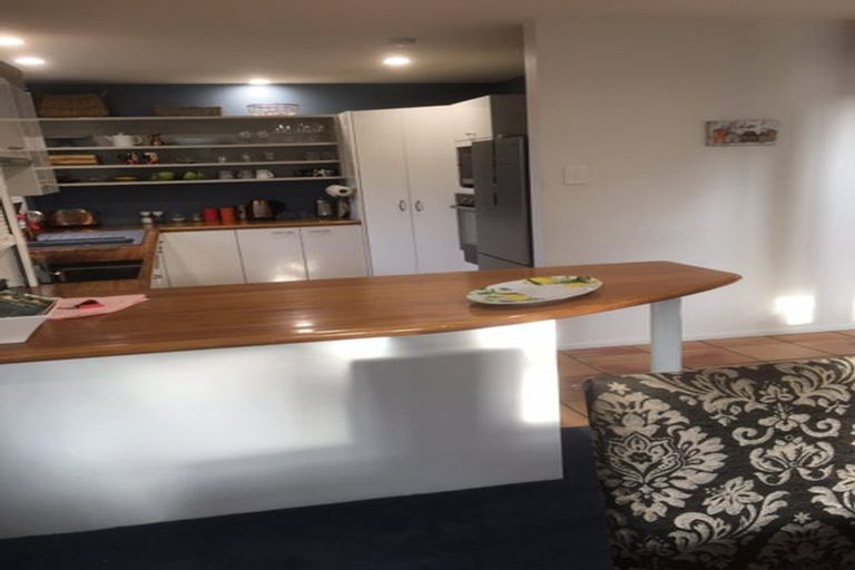 Photo of property in 1/12 Hewitts Road, Merivale, Christchurch, 8014