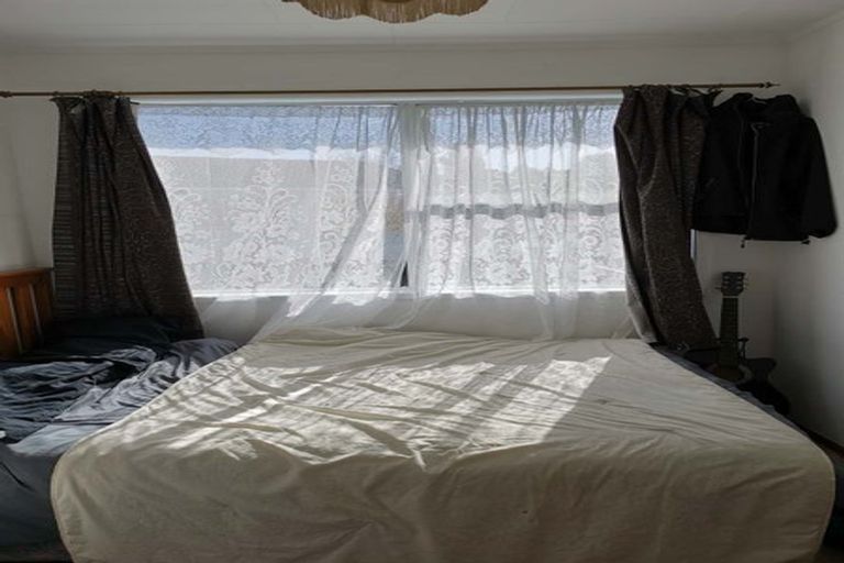 Photo of property in 26 Salamanca Road, Sunnynook, Auckland, 0620