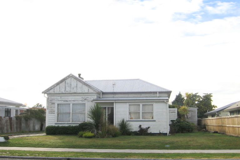 Photo of property in 112 Duchess Crescent, Mayfair, Hastings, 4122