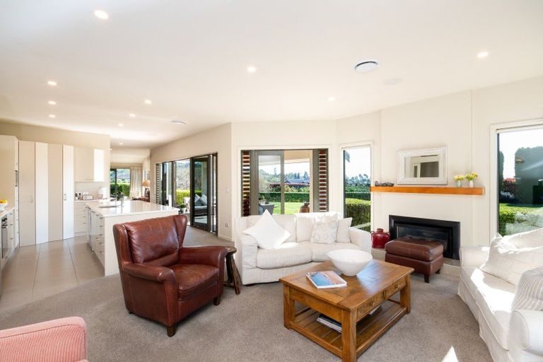 Photo of property in 77 Aintree Road, Havelock North, 4130