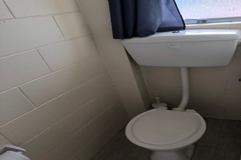 Photo of property in 6/1105 Victoria Street, Whitiora, Hamilton, 3200