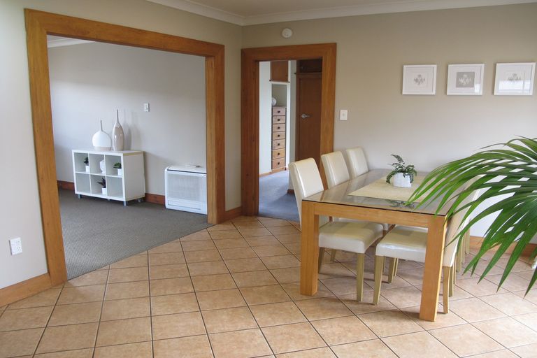 Photo of property in 222 Pakura Street, Te Awamutu, 3800