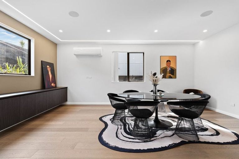 Photo of property in 8 Kumukumu Road, Long Bay, Auckland, 0630