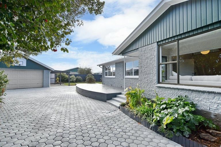 Photo of property in 11 Price Place, Linwood, Christchurch, 8062