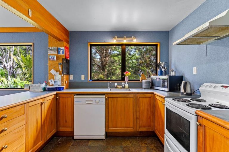 Photo of property in 50 Waitoki Road, Waitoki, Kaukapakapa, 0871