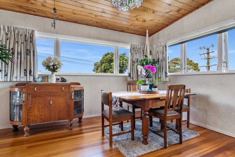 Photo of property in 15 Hawea Street, Mount Maunganui, 3116