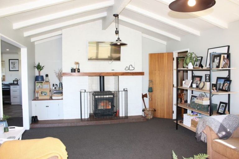 Photo of property in 1008 Cowper Road, Dannevirke, 4976