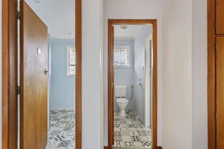 Photo of property in 10 Severn Place, Spotswood, New Plymouth, 4310