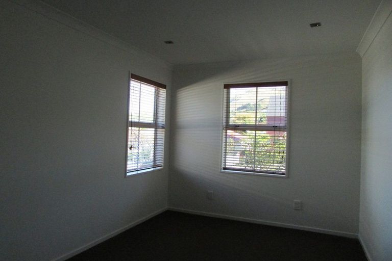 Photo of property in 66 Oxford Street, Lyttelton, 8082