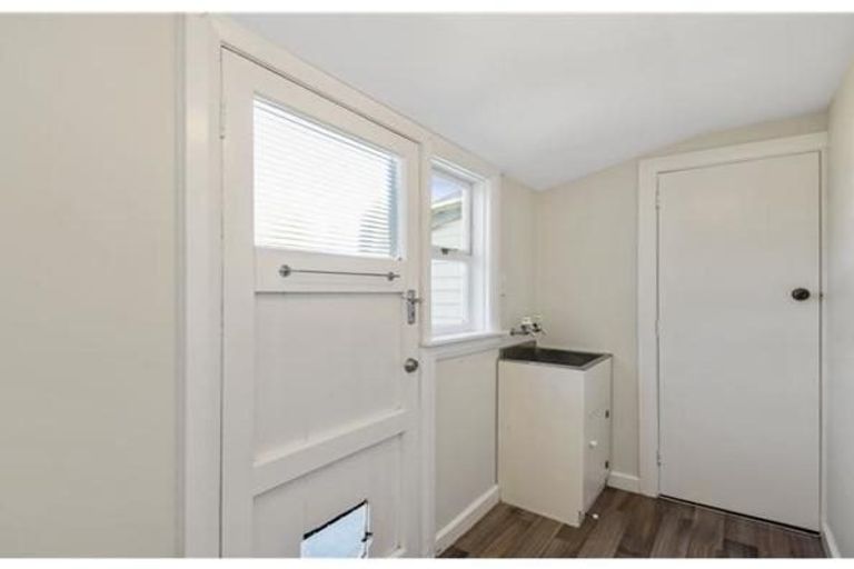 Photo of property in 32 Berwick Street, St Albans, Christchurch, 8014