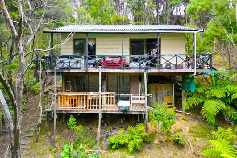 Photo of property in 48 Schoolhouse Bay Road, Kawau Island, 0920